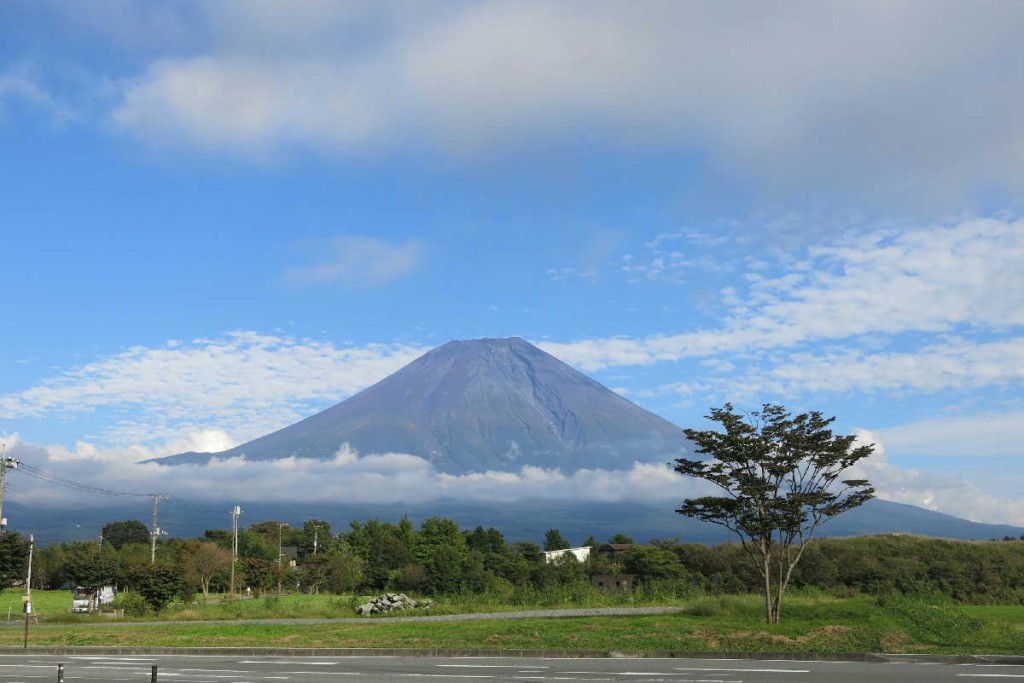 朝霧高原　富士